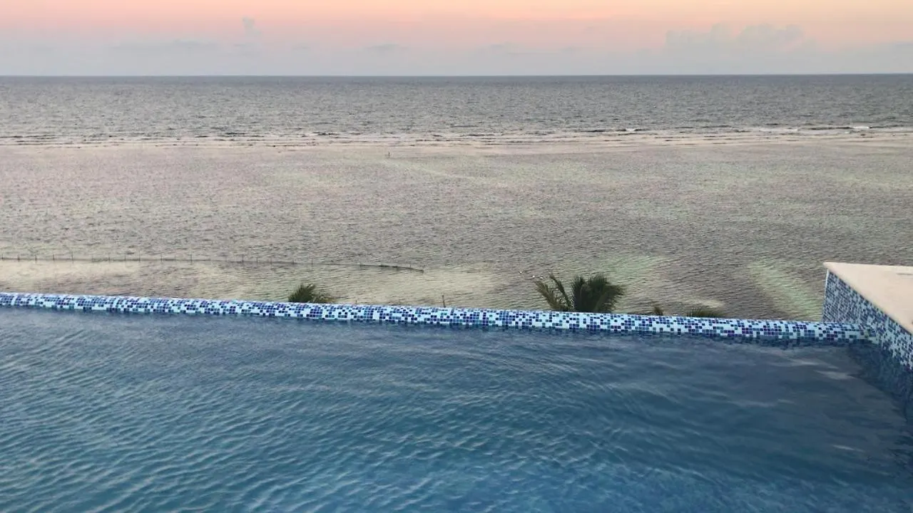 Penthouse With Roof ,Frente Al Mar By Blue Reef! Apartment Mahahual