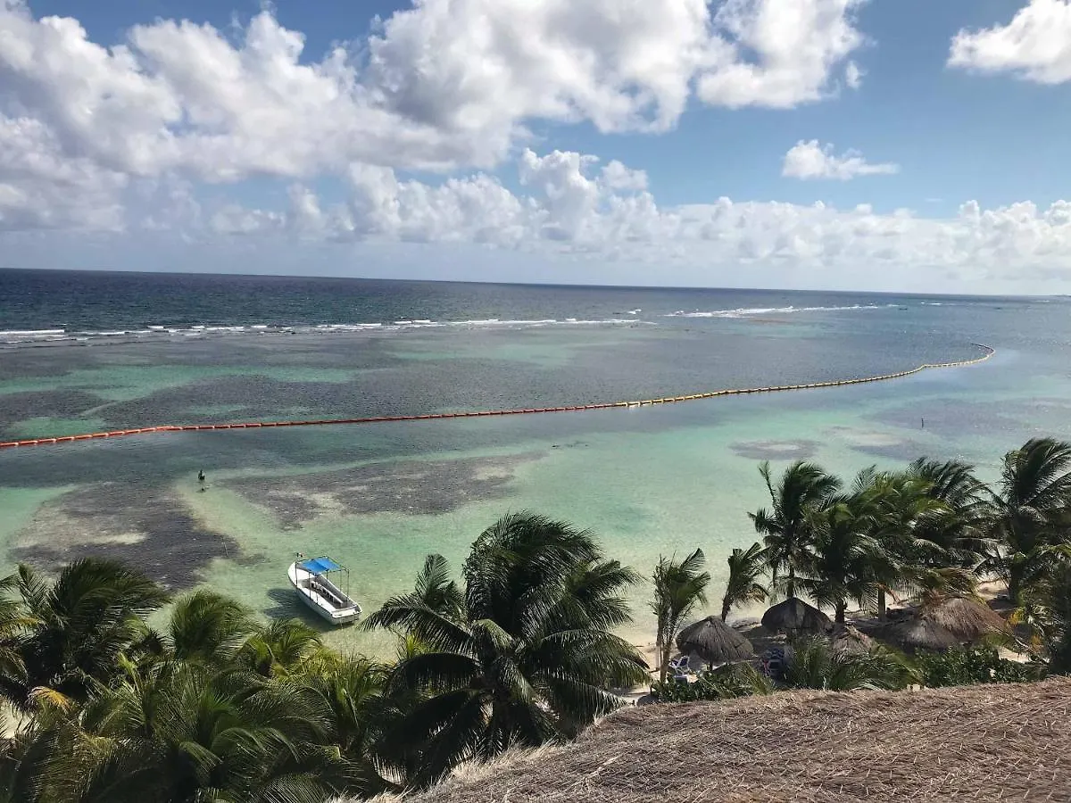 Penthouse With Roof ,Frente Al Mar By Blue Reef! contacts